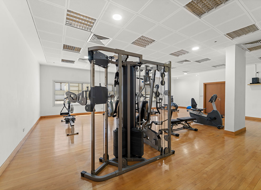 10-Bahwan-Tower-Al-Barsha